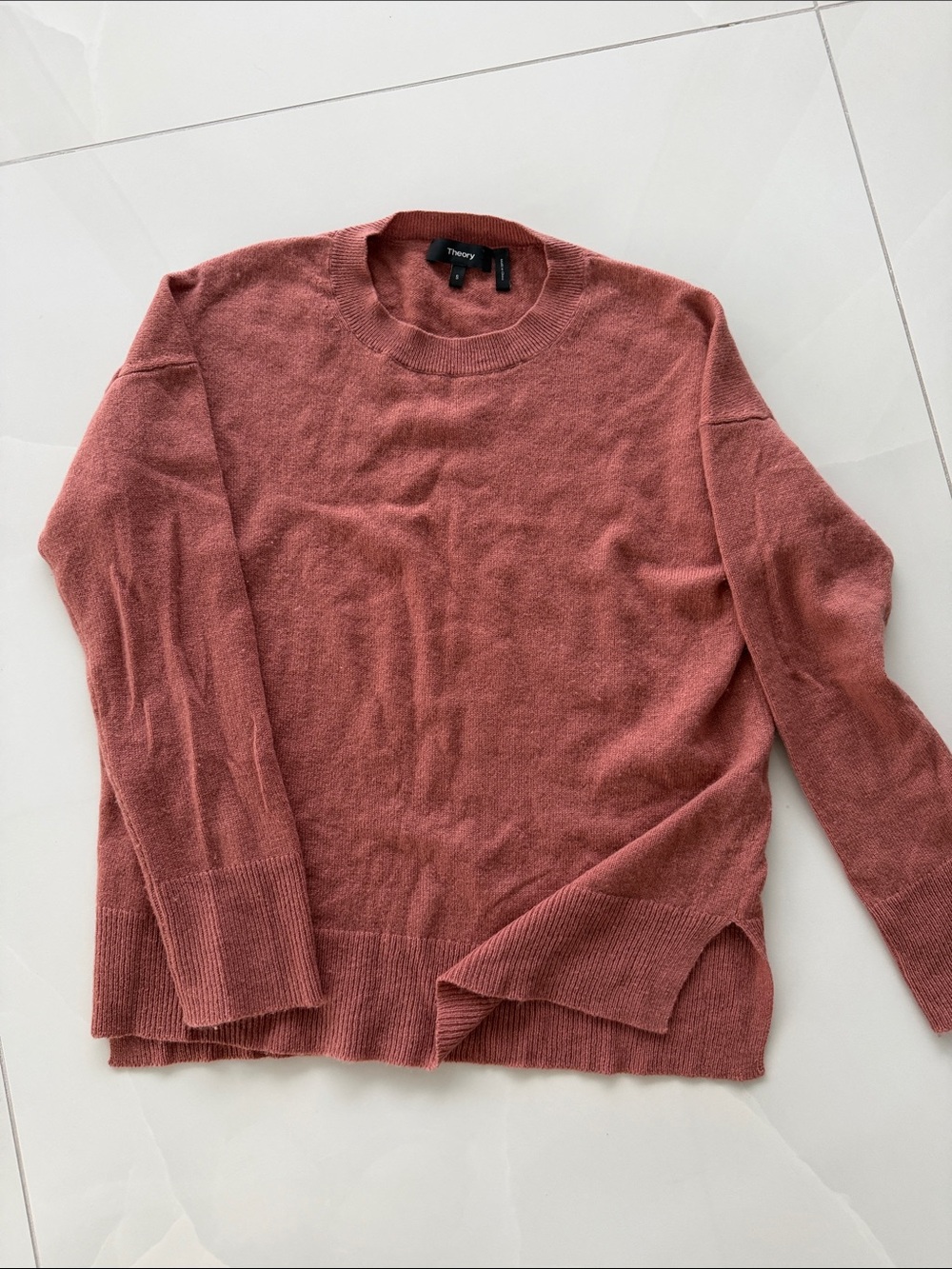 Theory  100% Cashmere Sweater in Rose Brown color